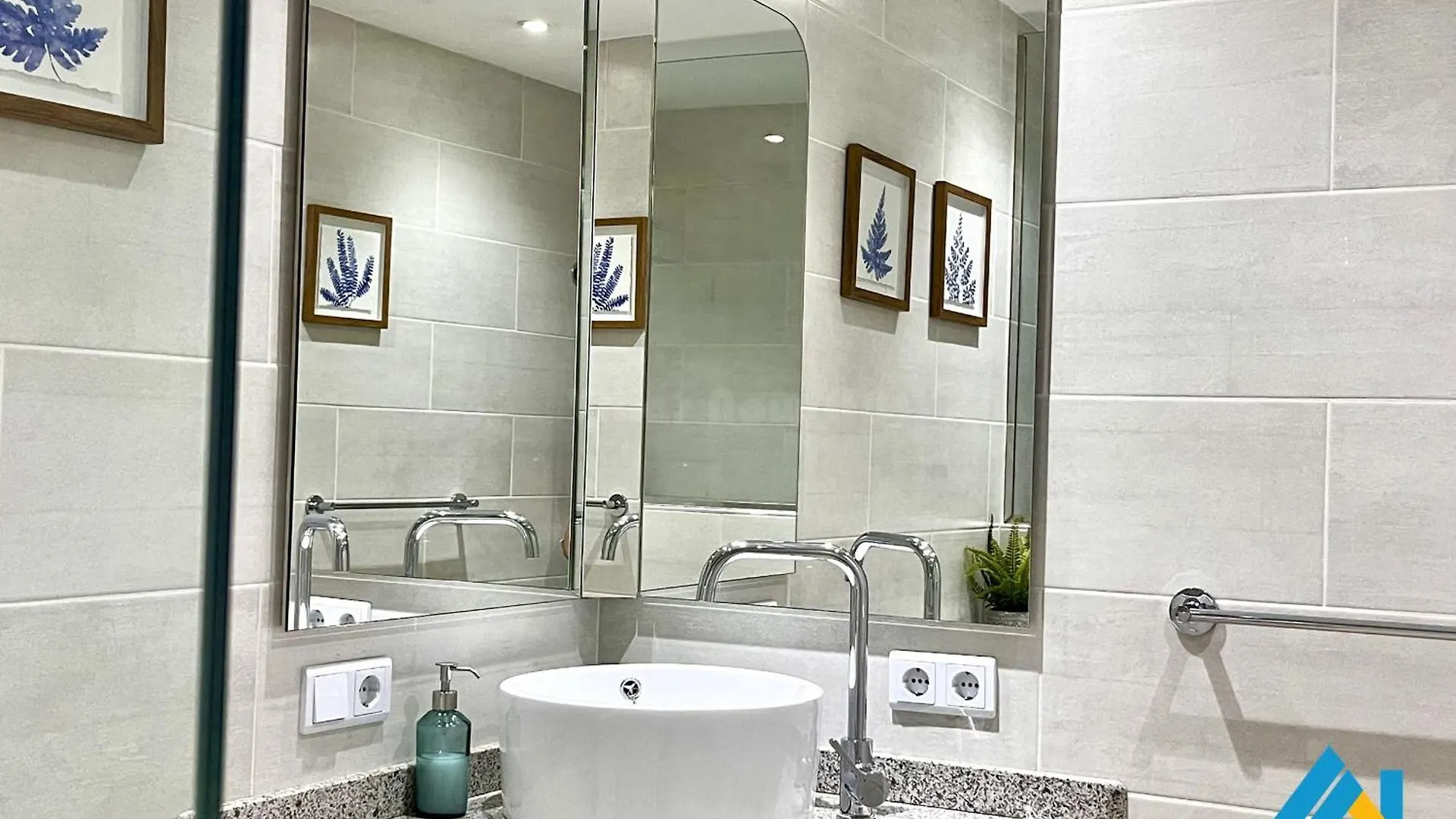 235 - Villa Palma By Villas Now Ltd Playa Blanca  Spain